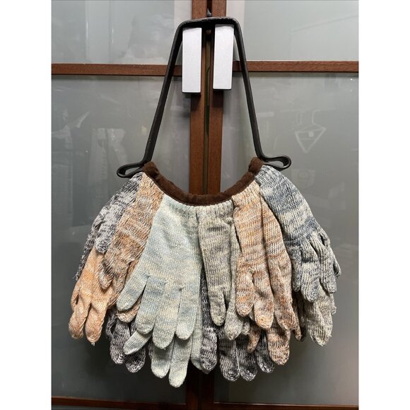 God Design Vintage 90s Y2K Suede Gloves Hand Shoulder HoboBag Purse Avant Garde - Picture 2 of 10